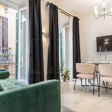 Appartement Historic Charm Steps From Landmarks By Rems Málaga